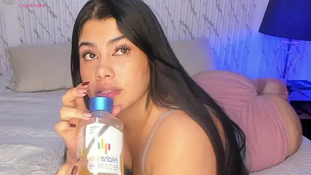 salome lee online show from November 27, 2025, 12:55 am