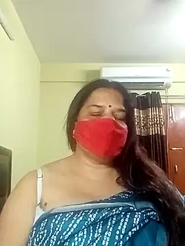 Snapshot of IndianAngle chatting on February 21, 2025, 7:54 pm IndianAngle online show from February 21, 2025, 7:54 pm