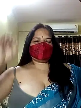 Snapshot of IndianAngle chatting on February 6, 2025, 8:45 pm IndianAngle online show from February 6, 2025, 8:45 pm