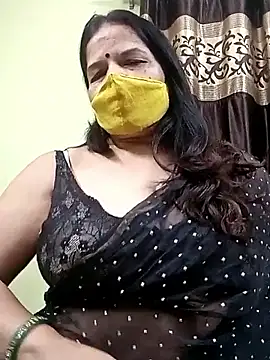 Snapshot of IndianAngle chatting on January 13, 2026, 8:24 pm IndianAngle online show from January 13, 2026, 8:24 pm