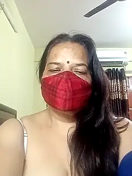 Snapshot of IndianAngle chatting on February 1, 2025, 8:05 pm IndianAngle online show from February 1, 2025, 8:05 pm