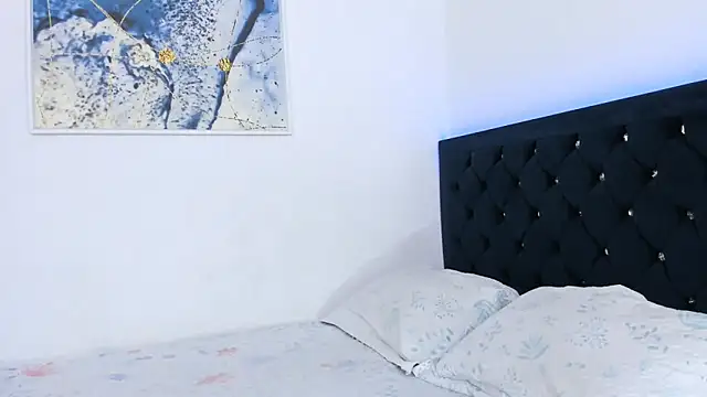 MissMaria online show from December 5, 2024, 3:42 am