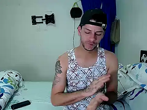 dirty boy horny online show from November 17, 2025, 9:08 pm