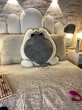 Snapshot of _MadiLee_ chatting on February 3, 2026, 2:53 am MadiLee online show from February 3, 2026, 2:53 am