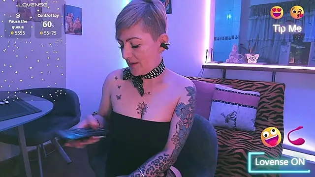 Snapshot of Maria_fernandaxxx_ chatting on November 29, 2025, 10:54 pm Maria fernandaxxx online show from November 29, 2025, 10:54 pm