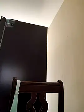 Snapshot of _maiahairy_ chatting on November 22, 2025, 5:45 pm maiahairy online show from November 22, 2025, 5:45 pm