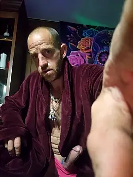 Snapshot of 5g4ever chatting on December 1, 2025, 8:04 am 5g4ever online show from December 1, 2025, 8:04 am