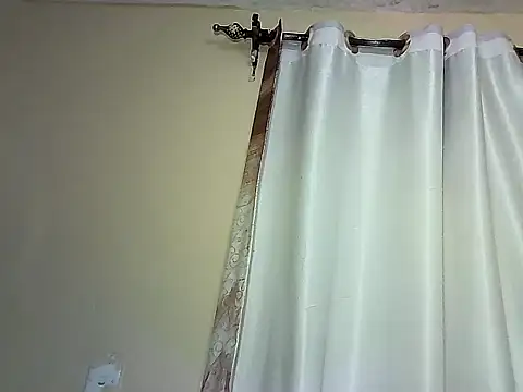 Snapshot of nanaswee chatting on July 21, 2026, 4:19 pm nanaswee online show from July 21, 2026, 4:19 pm