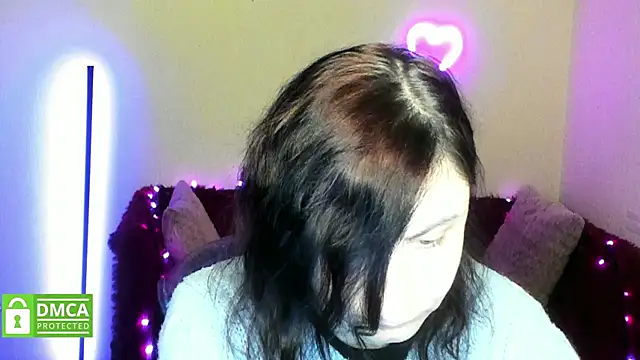 Muse kitty jenia online show from January 13, 2026, 6:23 pm