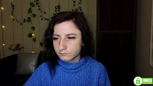 Muse kitty jenia online show from October 31, 2025, 6:15 pm