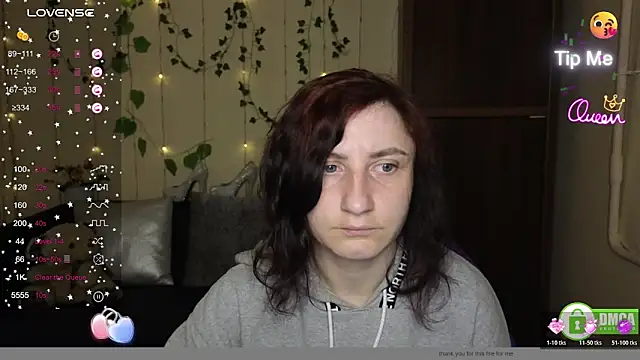 Muse kitty jenia online show from April 18, 2026, 5:26 pm