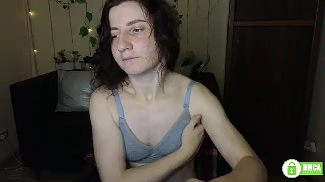Snapshot of Muse_kitty_jenia chatting on September 11, 2025, 5:29 am Muse kitty jenia online show from September 11, 2025, 5:29 am