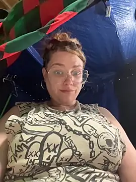 Lalalynn online show from June 22, 2026, 4:20 am