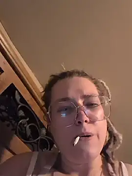 Lalalynn online show from July 30, 2026, 1:10 pm