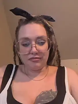Lalalynn online show from July 28, 2026, 4:39 pm