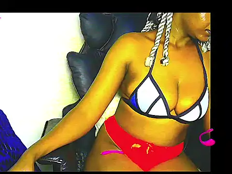 Snapshot of lilylovexx chatting on October 19, 2025, 6:54 pm lilylovexx online show from October 19, 2025, 6:54 pm