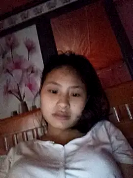 trieungoclnt online show from March 23, 2025, 4:38 am