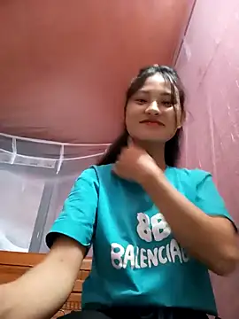 trieungoclnt online show from October 15, 2025, 4:00 am