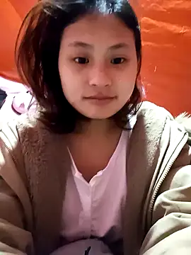 trieungoclnt online show from February 8, 2025, 5:18 pm