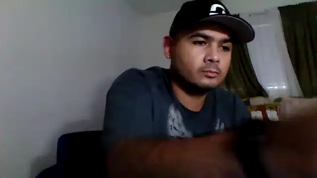 Snapshot of JooveyRose chatting on October 1, 2025, 11:19 pm JooveyRose online show from October 1, 2025, 11:19 pm