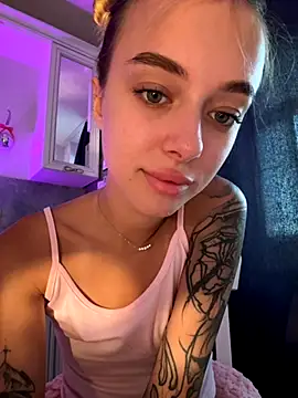 enjoy my beauty online show from September 22, 2025, 5:57 am