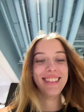 enjoy my beauty online show from February 10, 2025, 4:19 am