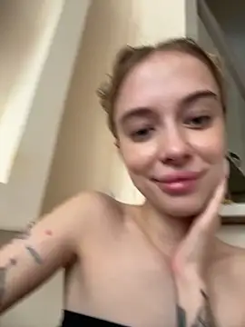 enjoy my beauty online show from May 13, 2026, 6:42 am