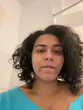 Snapshot of Curvydesifromgermany chatting on March 11, 2025, 9:45 am Curvydesifromgermany online show from March 11, 2025, 9:45 am