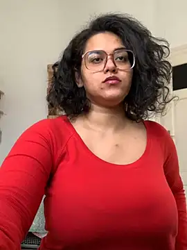 Snapshot of Curvydesifromgermany chatting on March 20, 2025, 8:31 am Curvydesifromgermany online show from March 20, 2025, 8:31 am