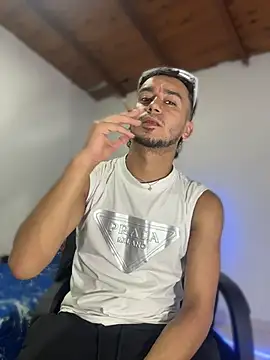 Kevin Torres online show from April 24, 2026, 11:07 pm