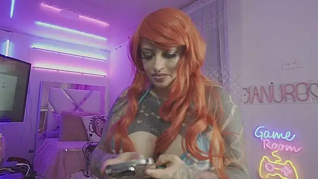 Snapshot of angelacianuro_ chatting on February 11, 2025, 4:33 am angelacianuro online show from February 11, 2025, 4:33 am