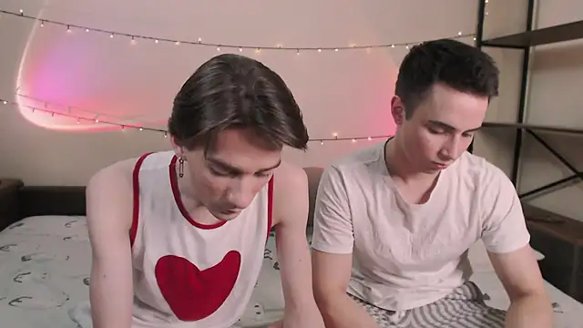 EliotMarks online show from March 2, 2025, 6:24 pm