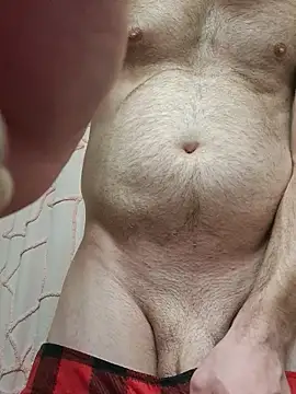 Snapshot of bigdickdaddy2184 chatting on January 13, 2026, 4:38 am bigdickdaddy2184 online show from January 13, 2026, 4:38 am