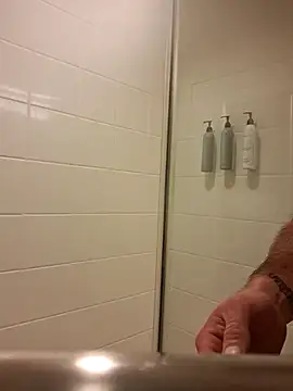 bigdickdaddy2184 online show from February 26, 2025, 3:35 am