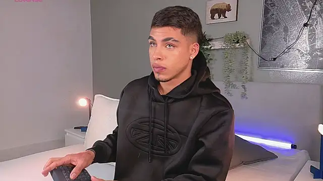 Snapshot of Ken-boy_ chatting on September 9, 2025, 11:41 am Ken-boy online show from September 9, 2025, 11:41 am