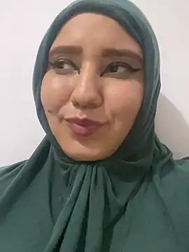 Snapshot of hannahayat chatting on January 3, 2025, 3:05 am hannahayat online show from January 3, 2025, 3:05 am