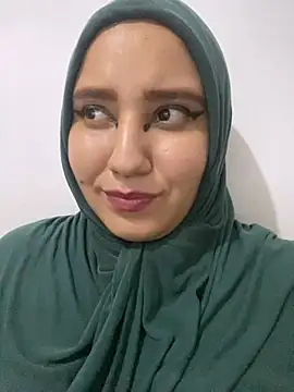 Snapshot of hannahayat chatting on January 5, 2025, 3:32 am hannahayat online show from January 5, 2025, 3:32 am