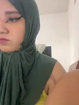 hannahayat online show from February 18, 2026, 3:52 pm