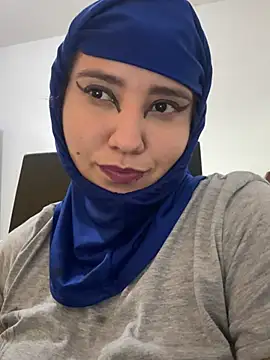 Snapshot of hannahayat chatting on July 4, 2026, 3:49 pm hannahayat online show from July 4, 2026, 3:49 pm