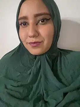 Snapshot of hannahayat chatting on January 3, 2025, 9:05 pm hannahayat online show from January 3, 2025, 9:05 pm