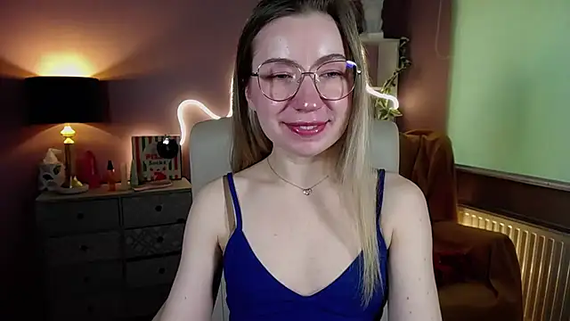 Snapshot of Mia_Tasty chatting on March 16, 2025, 11:27 am Mia Tasty online show from March 16, 2025, 11:27 am