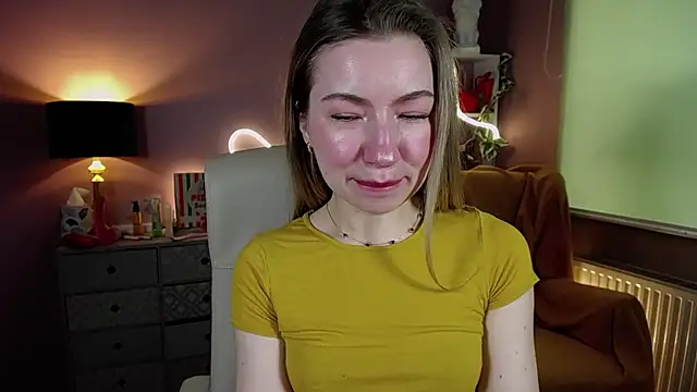 Snapshot of Mia_Tasty chatting on March 17, 2025, 8:40 am Mia Tasty online show from March 17, 2025, 8:40 am