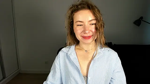 Mia Tasty online show from February 12, 2026, 7:41 am