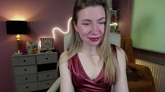 Snapshot of Mia_Tasty chatting on March 8, 2025, 11:05 am Mia Tasty online show from March 8, 2025, 11:05 am