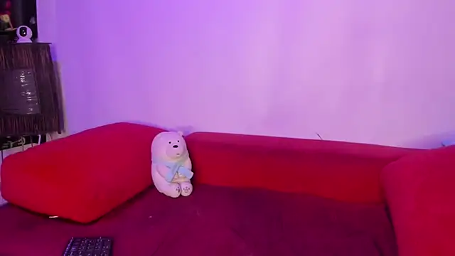 Chanelle  online show from September 19, 2025, 1:15 pm