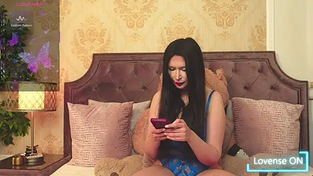 JaneDevine online show from May 21, 2026, 5:05 am
