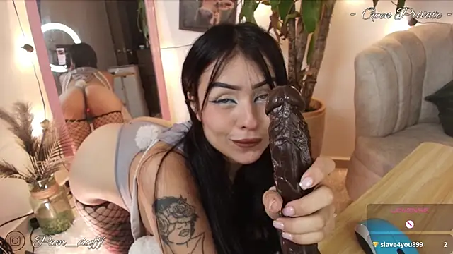 pamduff online show from October 15, 2025, 9:50 am