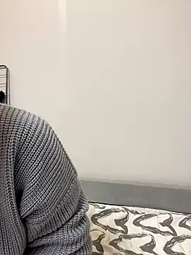 AnaWest online show from November 16, 2025, 4:28 am