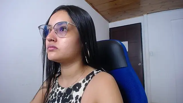 antonella sweetlittle online show from September 27, 2025, 12:22 pm