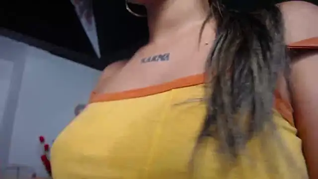 antonella sweetlittle online show from April 1, 2026, 12:17 pm